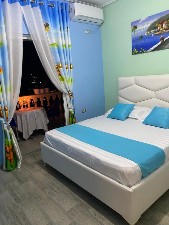 Vila Sinani Саранде Екстериор снимка