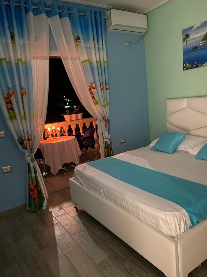 Vila Sinani Саранде Екстериор снимка