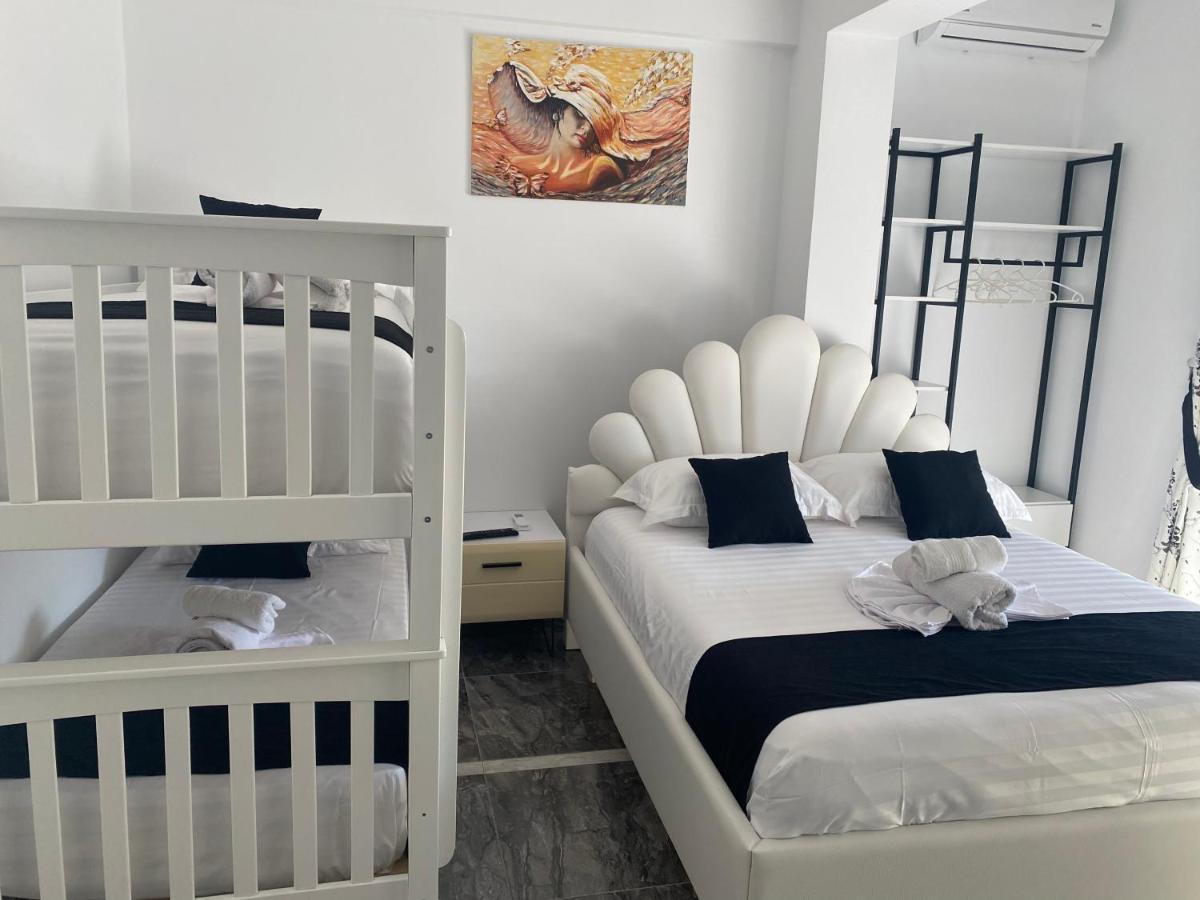 Vila Sinani Саранде Екстериор снимка