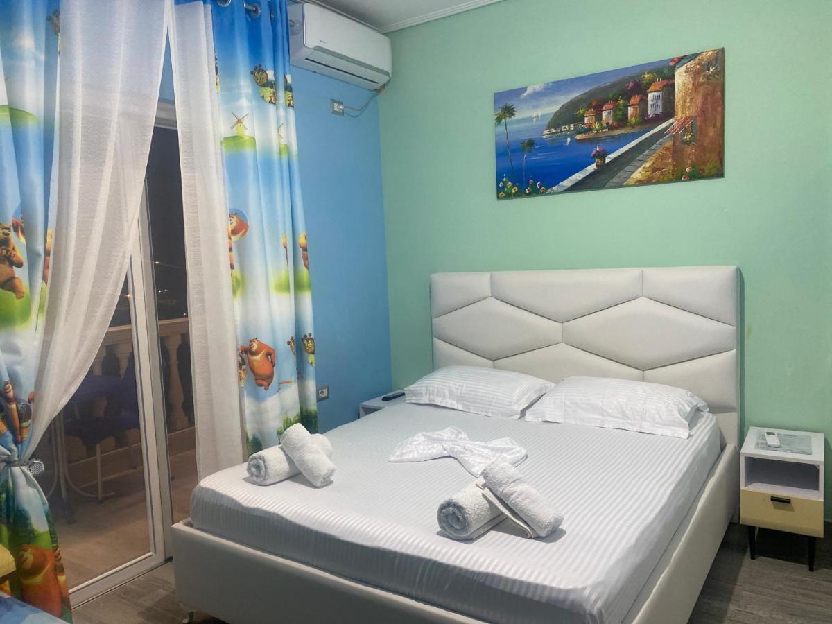 Vila Sinani Саранде Екстериор снимка